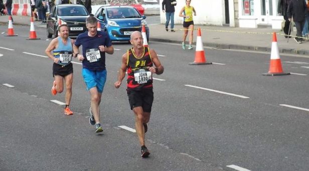 42971979_1901530643257741_204314076761817088_n